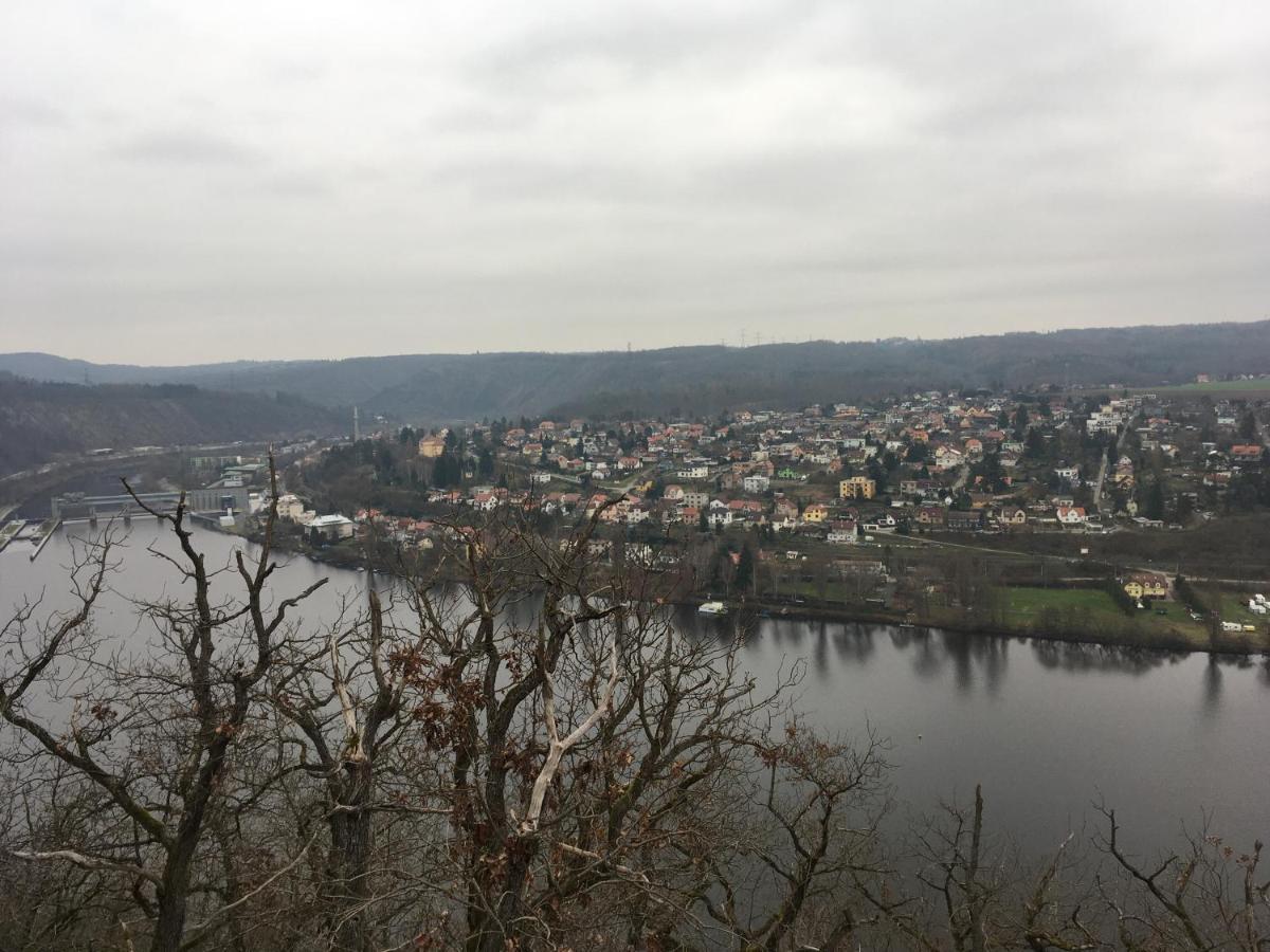 Appartamento Na Vyhlidce Vrané nad Vltavou Esterno foto